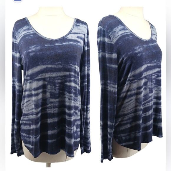 Cynthia Rowley Blue Tye Dye Stretchy Long sleeve Top(Size Medium) - Picture 3 of 6